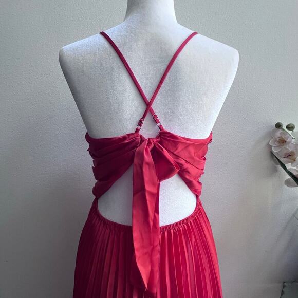 Adelyn Rae Pleated Skirt Ruched Bodice Satin Midi Dress Orange Womens Sz Medium - Picture 4 of 6